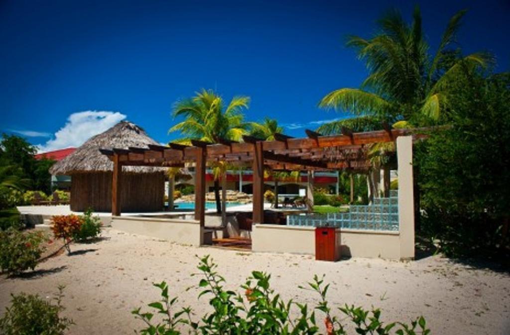 Los Porticos Villas Placencia Exterior photo